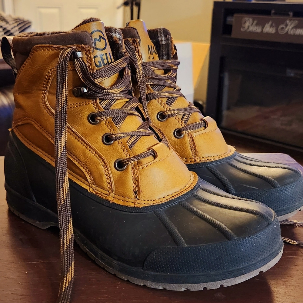 Magellan Rainboots Men Size 8